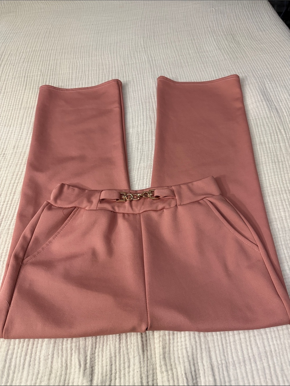 High-Rise Rose Pink Wide-Leg Pants with Gold Chain Accent